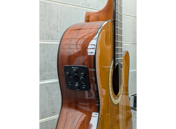 Alysée CL200CEG Guitarra Clássica Cutaway 4/4 Acabamento Brilhante