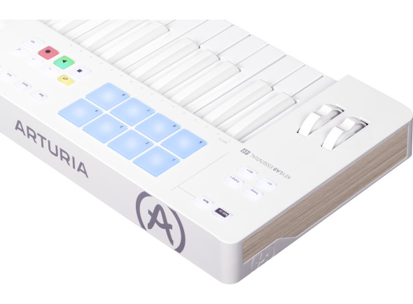 arturia-essential-49-mk3-alpine-white_6659963040ac3.jpg