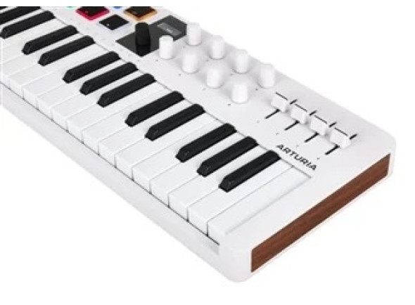 arturia-minilab-37-white_6a4bbe33dfa0f.jpg