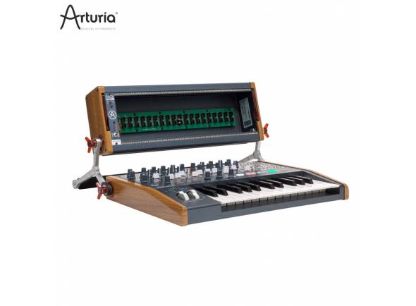 arturia-rackbrute-3u_5a72f27f69595.jpg