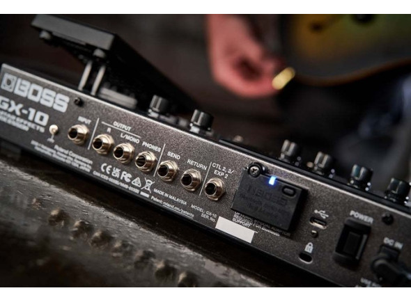 bboss-gx-10-pedaleira-multi-efeitos-usb-para-guitarra-e-baixo-best-seller-visor-a-cores-sensivel-ao-toque-b_6901138a0ff77.jpg