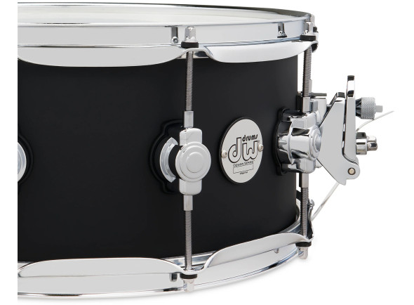 bdw-drums-design-satin-black-maple-snare-drum-6x14-ddlm0614ssbl-b_684c3324826fc.jpg