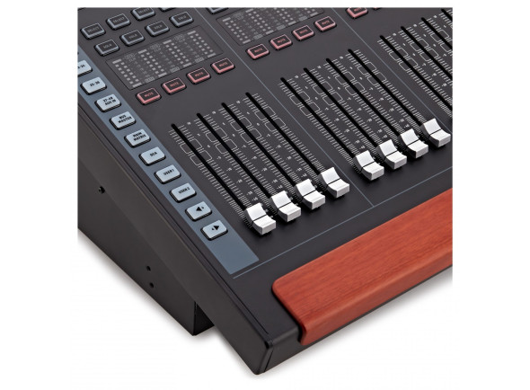 behringer-wing-compact_6908e19a913d0.jpg