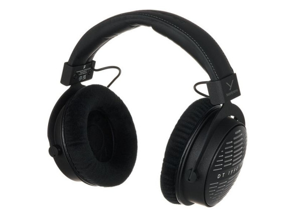 beyerdynamic-dt-1990-pro-mkii_68ffb127b6751.jpg