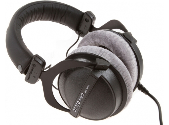 beyerdynamic-dt-770-pro-250-ohm_5b35fa867e47b.jpg