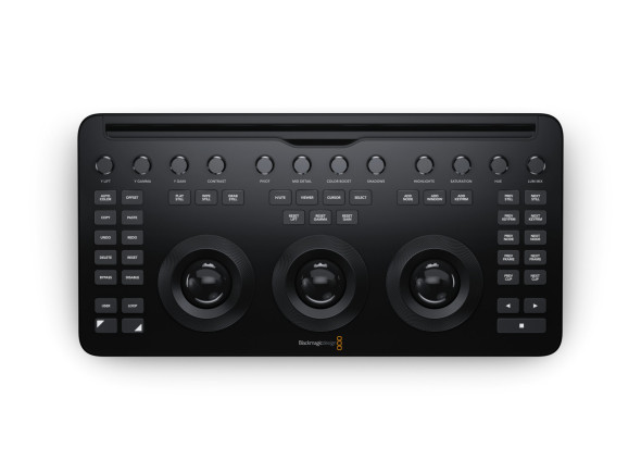 blackmagic-design-resolve-micro-color-panel-en_6a56452205871.jpg