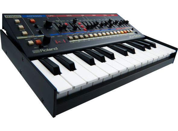 <b>PACK ICONIC SYNTH Roland JU-06A + KEYBOARD ROLAND K-25M</b>