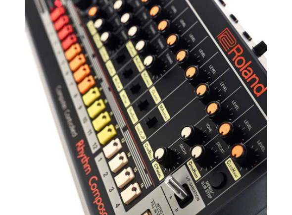 <b>Roland TR-08 Sons Icónicos Caixa de Rimos Roland TR-808 BOUTIQUE</b>