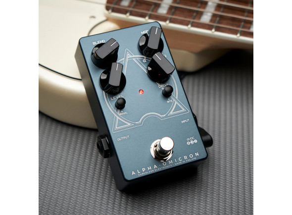 Darkglass Alpha Omicron Bass Distortion