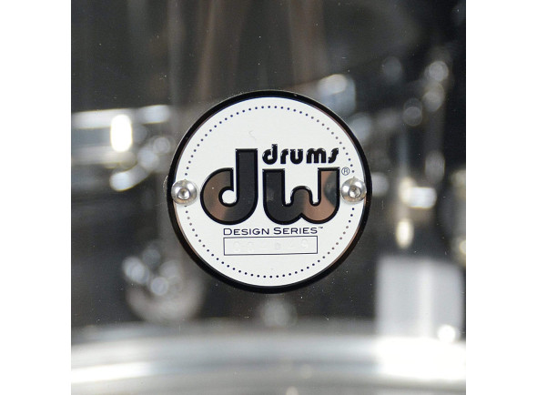 dw-drums-design-series-acryl-kit-4-pcs-bd-22-ddac2214cla_67e3ee40a3d63.jpg