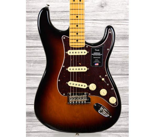 Ver mais informações do  Fender American Professional II Stratocaster MN 3-Color Sunburst