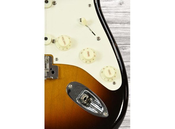 fender-custom-shop-2023-ltd-roasted-50s-dlx-closet-classic-1-piece-4a-roasted-flame-maple-wide-fade-aged-chocolate-2-color-sunburst_667938bfa574f.jpg
