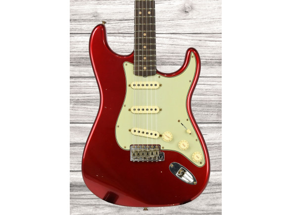 fender-custom-shop-limited-edition-63-stratocaster-journeyman-candy-apple-red_69315d361102c.jpg