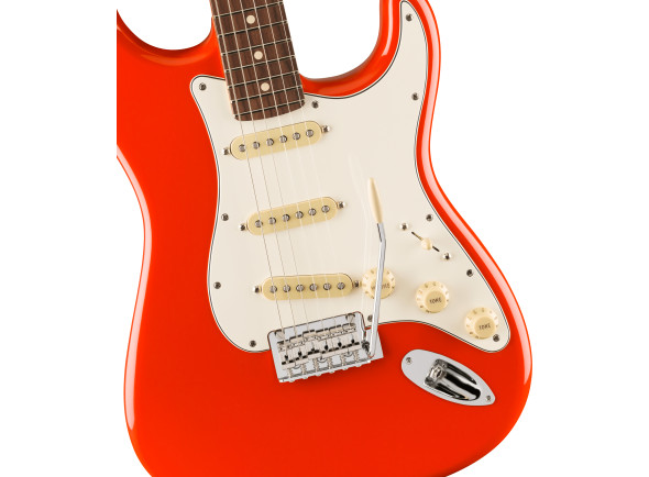 Fender  Player II Stratocaster Rosewood Fingerboard Coral Red