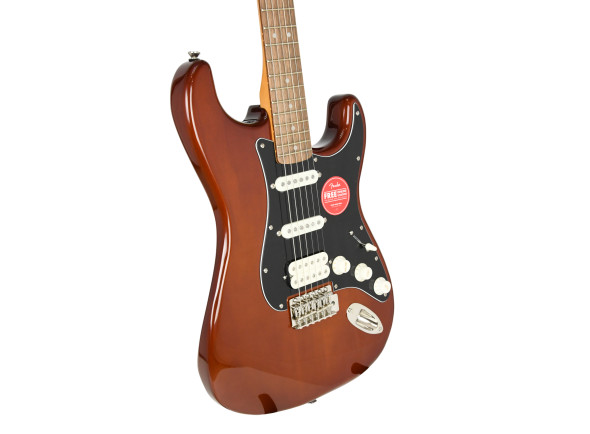 fender-sq-cv-70s-strat-hss-lrl-wal_6a0190af0750c.jpg