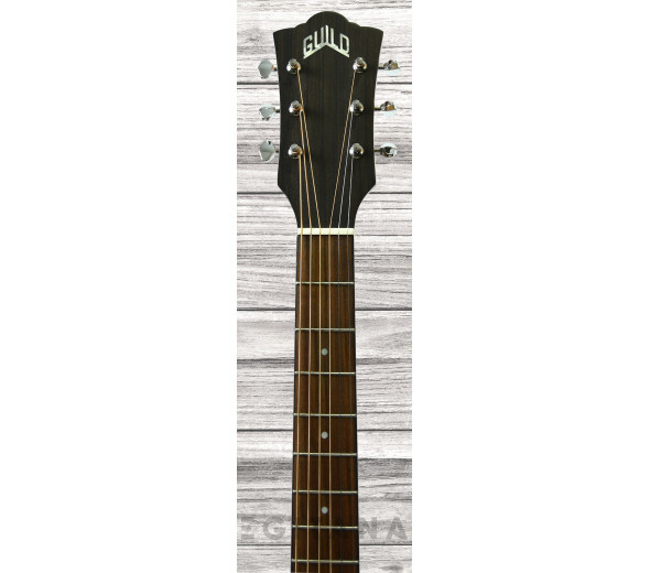 Guild OM-240CE Westerly