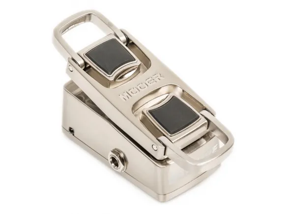 mooer-leveline-volume-pedal_5b06e696979a7.webp