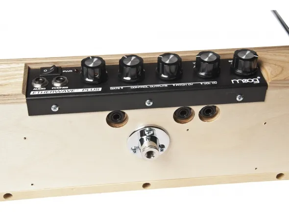 moog-etherwave-theremin-plus_5bc5ae1364dd7.webp