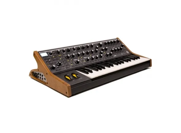 moog-subsequent-37_5bc4c3b49dc02.webp