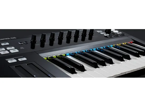 native-instruments-komplete-kontrol-s25_5af17b51e8307.webp
