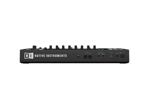 native-instruments-komplete-kontrol-s25_5af17b52a034d.webp