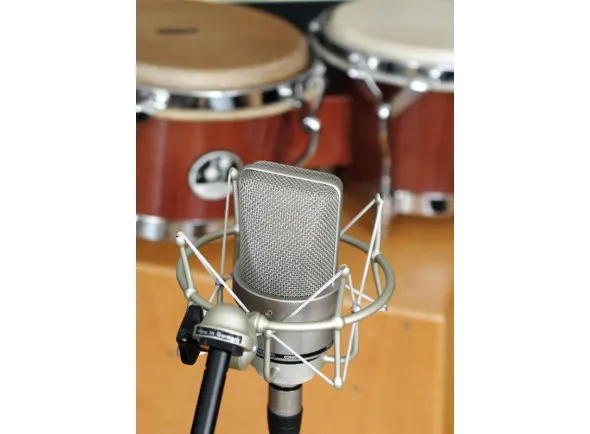neumann-tlm-103_5f22e60915bf6.webp