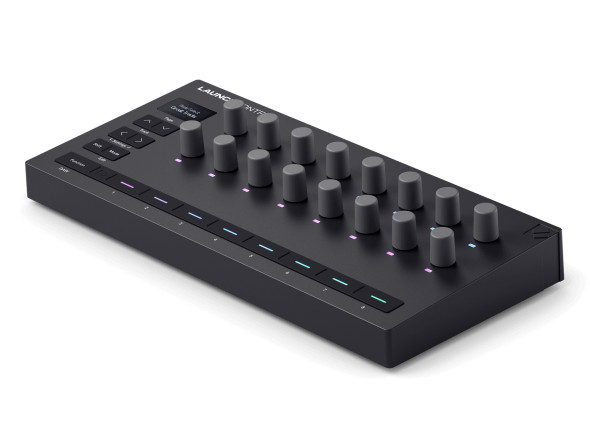 novation-launch-control-3_69e23bf0a98e2.jpg