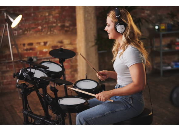 roland-td-07dmk2-v-drum-set_6ad0972680243.jpg