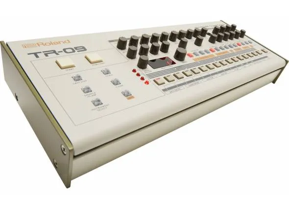 roland-tr-09_59959942c369f.webp