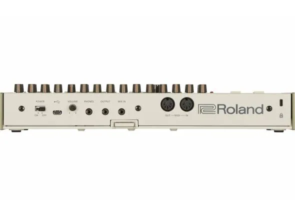 roland-tr-09_599599443d76b.webp