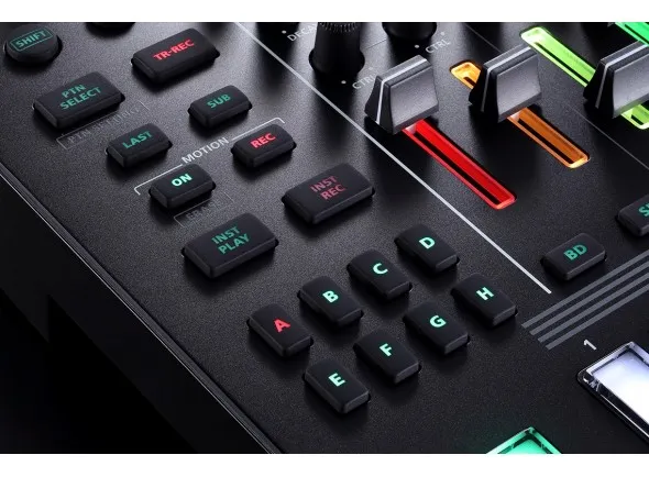 roland-tr-8s_5f102b00bfd87.webp