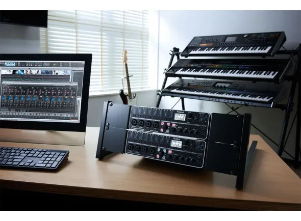 roland-ua1610-studio-capture_5f0c911d402fe.webp