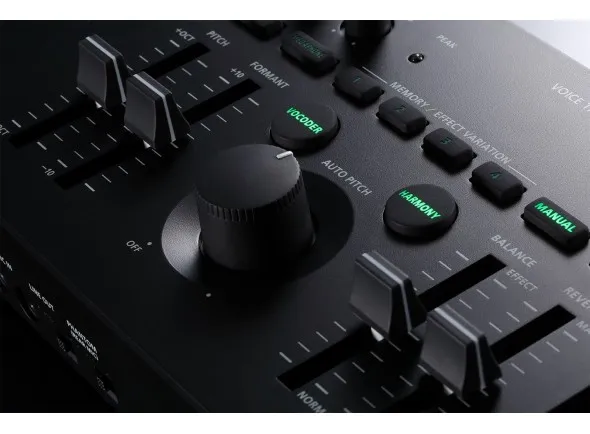 roland-vt-4_5f103003ebc61.webp