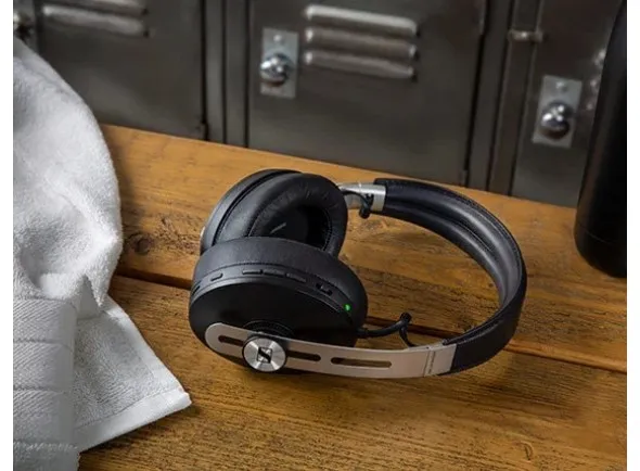 sennheiser-momentum-wireless-_5f32a918ef3c0.webp