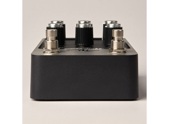 Universal Audio   Starlight Echo Station