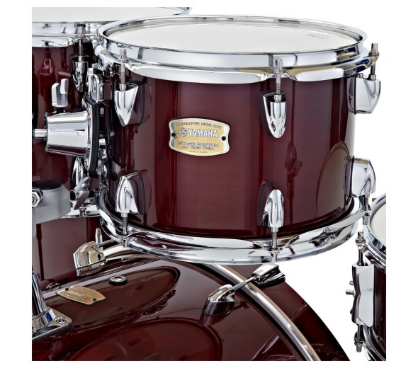 yamaha-stage-custom-birch-cranberry-red-com-hardware-22_63bbf50c03db8.jpg